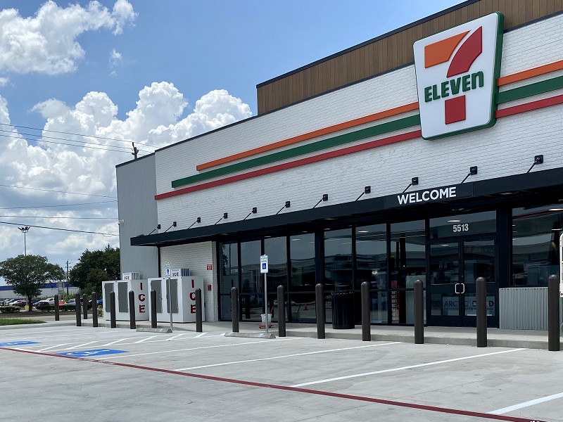 711 Retail Restaurant Commercial Build Out